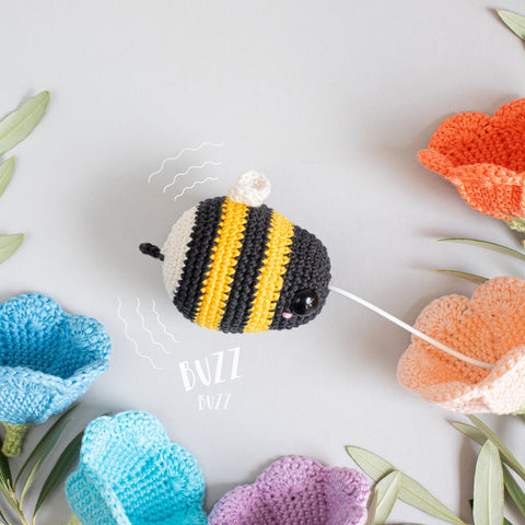 A little story about a flower and a bumble bee