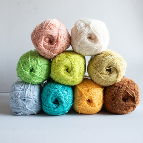 Regia . Uni 4-fädig . Fil à Chaussettes 100g