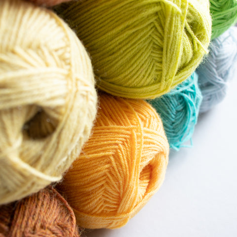 Regia . Uni 4-fädig . Fil à Chaussettes 100g