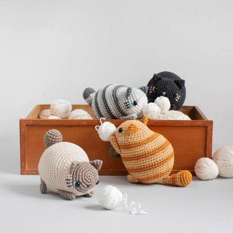 Crochet Kit . Purring Cat . Vibrating Sensory Toy