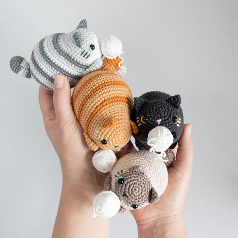 Crochet Pattern . Purring Cat . Vibrating Sensory Toy