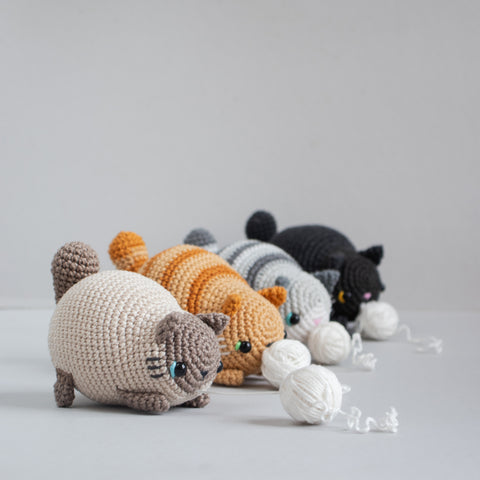 Crochet Pattern . Purring Cat . Vibrating Sensory Toy