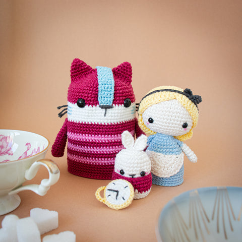 Crochet Pattern . Alice in Wonderland . Matyoshka
