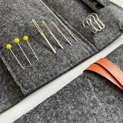 Amigurumi Crochet Hook Set . 9x Clover Soft Touch 2-4 mm plus Extras