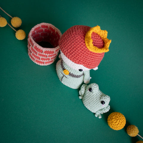 Crochet Pattern . The Frog Prince . Matryoshka