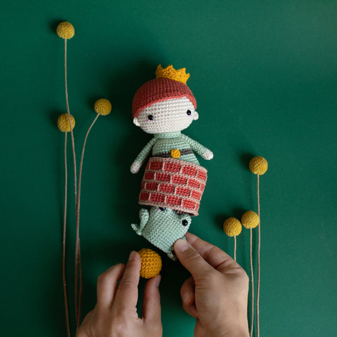 Kit de Crochet . Le Prince Crapaud . Jouet Matryoshka