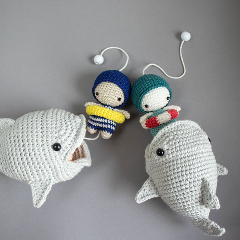 Patron au Crochet . Gros Poisson . Jouet Musical