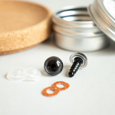 3D-Sicherheitsaugen . Glitzeraugen mit Glitter