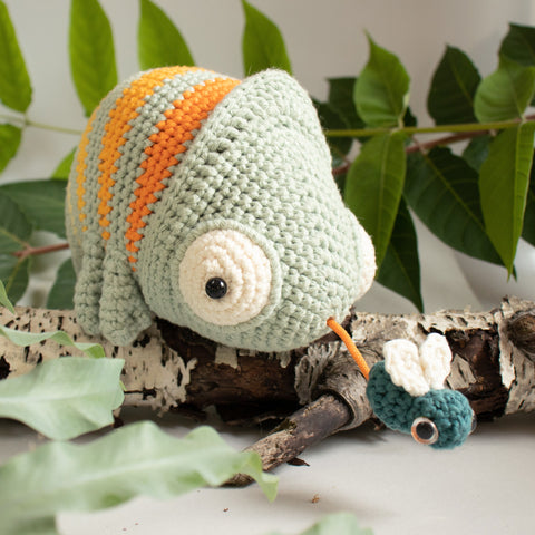 Crochet Kit . Chameleon Conrad . Musical Toy