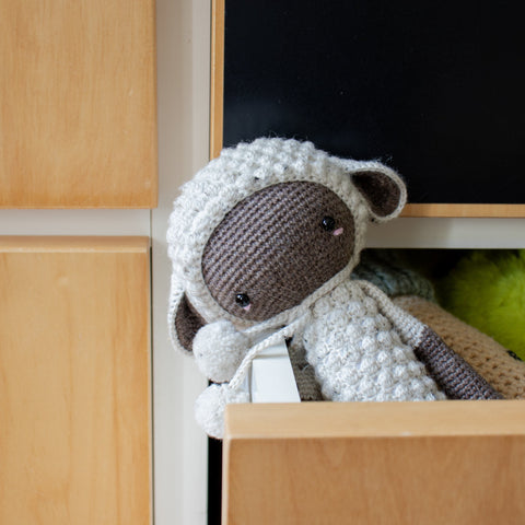 Amigurumi Crochet Pattern . Lupo the Lamb