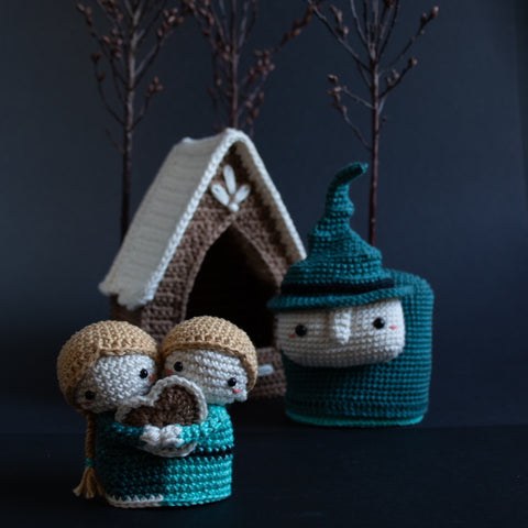 Crochet Kit . Hansel & Gretel . Matryoshka Toy