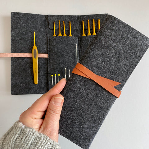 Amigurumi Crochet Hook Set . 9x Clover Soft Touch 2-4 mm plus Extras