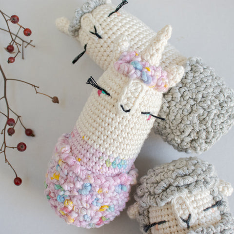 Meet the most fashionable Herd in Yarn History