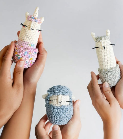 Unicorn Crochet Pattern "Vivienne Westwool" . Lalylala for We Are Knitters