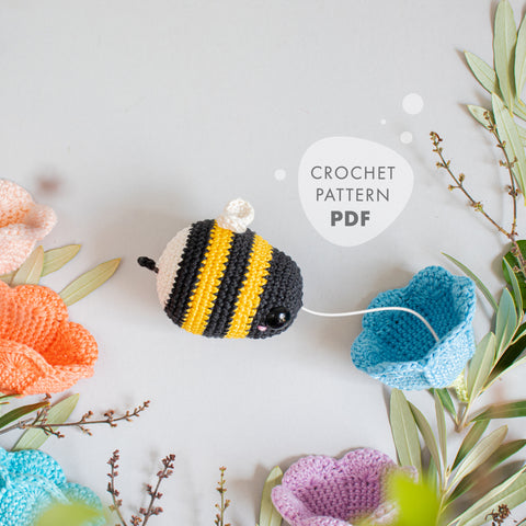 Crochet Pattern . Buzzing Bumble Bee . Vibrating Sensory Toy