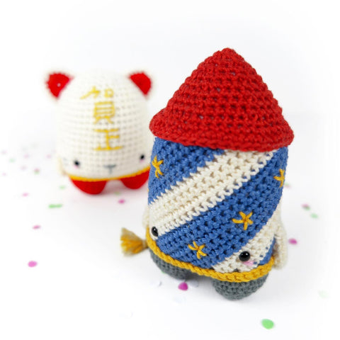 6 Miniature Beer Glasses Amigurumi Set crochet handmade for Your