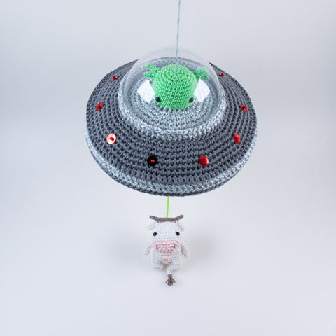 Crochet Pattern . Flying Saucer . Musical Toy