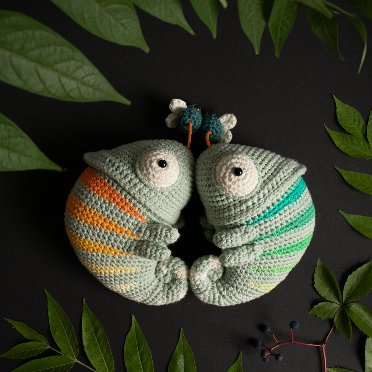 Crochet Pattern . Chameleon Conrad . Musical Toy – Lalylala Amigurumi
