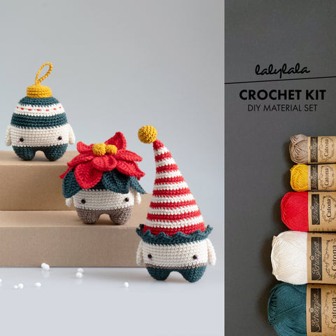 Amigurumi Crochet Kit . Christmas II